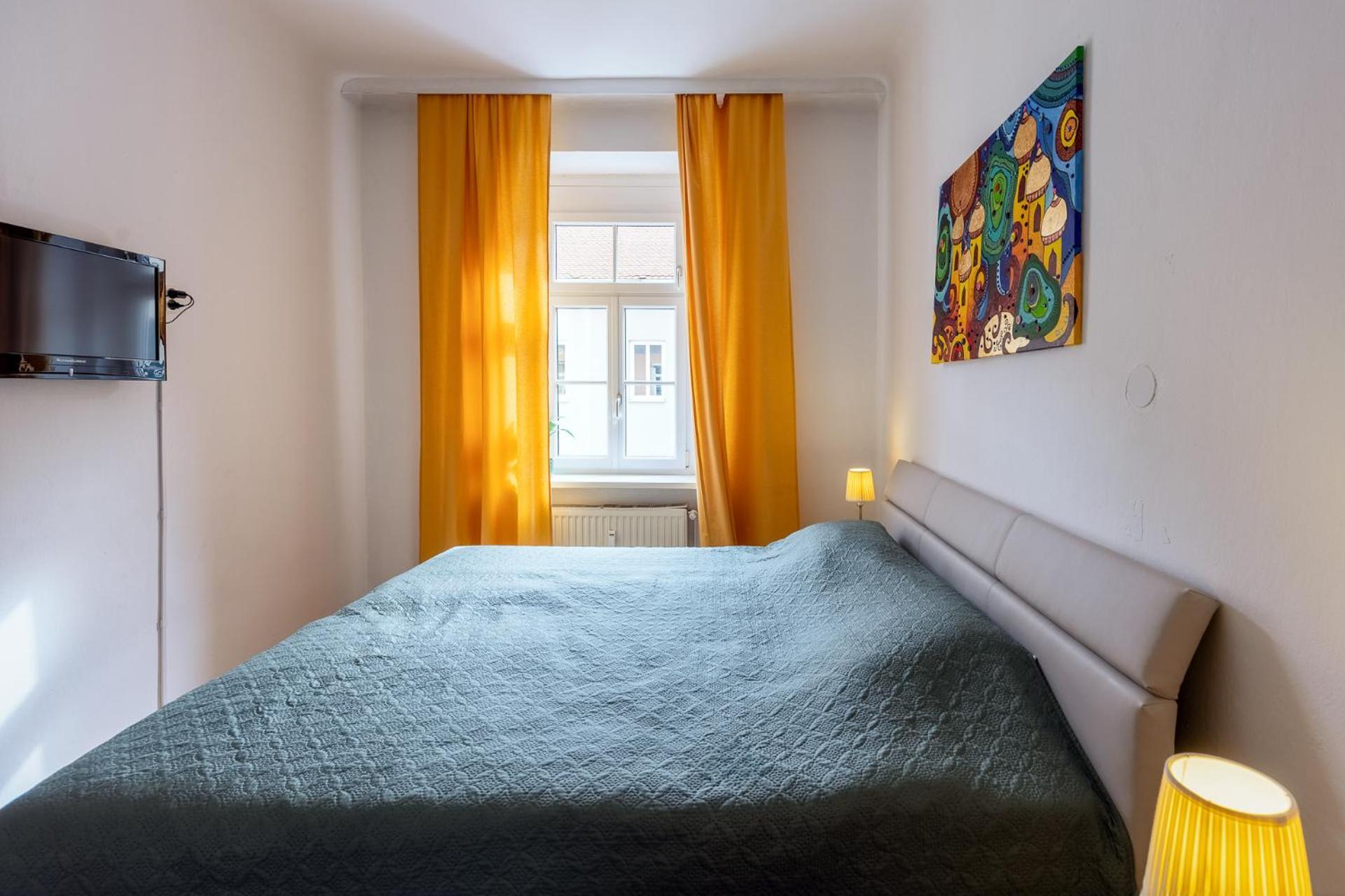Sunny Citycenter Apartment - Graz Main Station Exterior photo